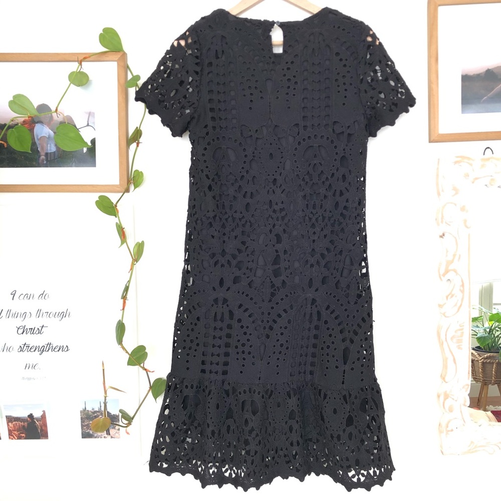 Bella Ella black crochet lace dress - Picture 2 of 3